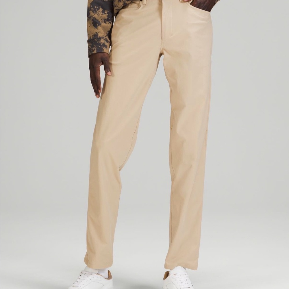 Lululemon Men’s ABC Classic-Fit 5 Pocket Pant 30”x 34” in Trench